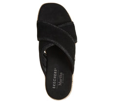 Martha Stewart: Iris - Elegant|Skechers