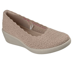 Relaxed Fit: Newport Wedge - Softly Stitched|Skechers