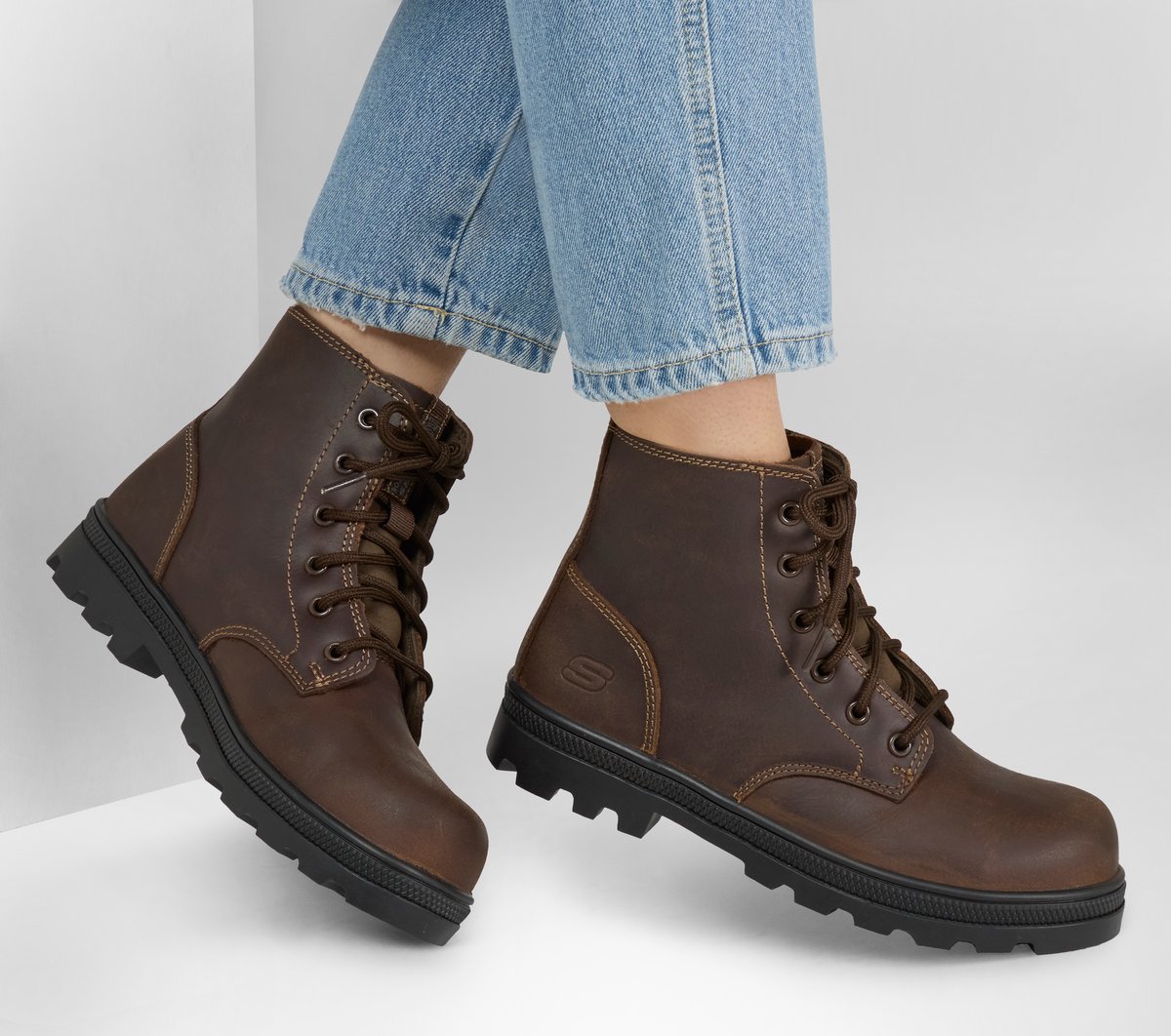 Work: Rotund - Finnen|Skechers