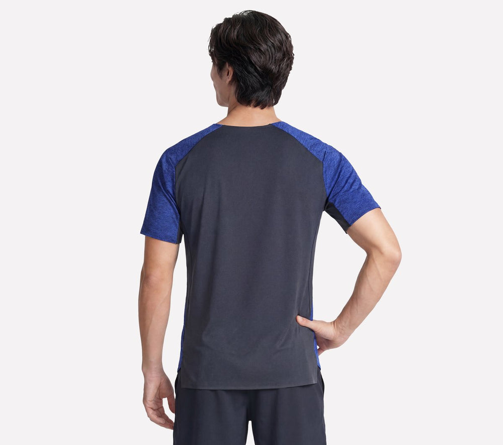 GO DRI Circuit Tee|Skechers