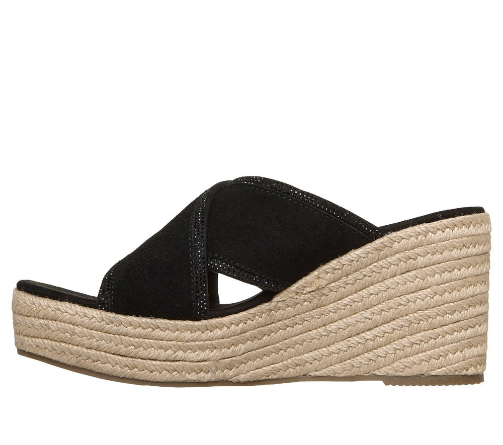 Martha Stewart: Iris - Elegant|Skechers