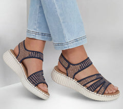 Wilshire Blvd - Breezy Walk|Skechers