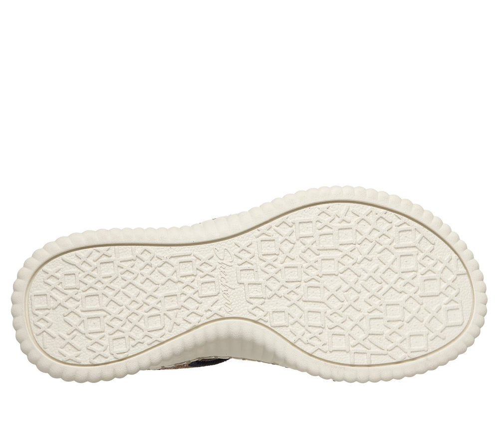 Wilshire Blvd - Breezy Walk|Skechers