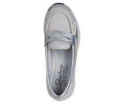 Var-City|Skechers