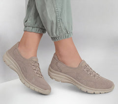 Relaxed Fit: Easy Going - Sweet Streak|Skechers