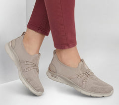 Arch Fit Sunny - Flutter Step|Skechers