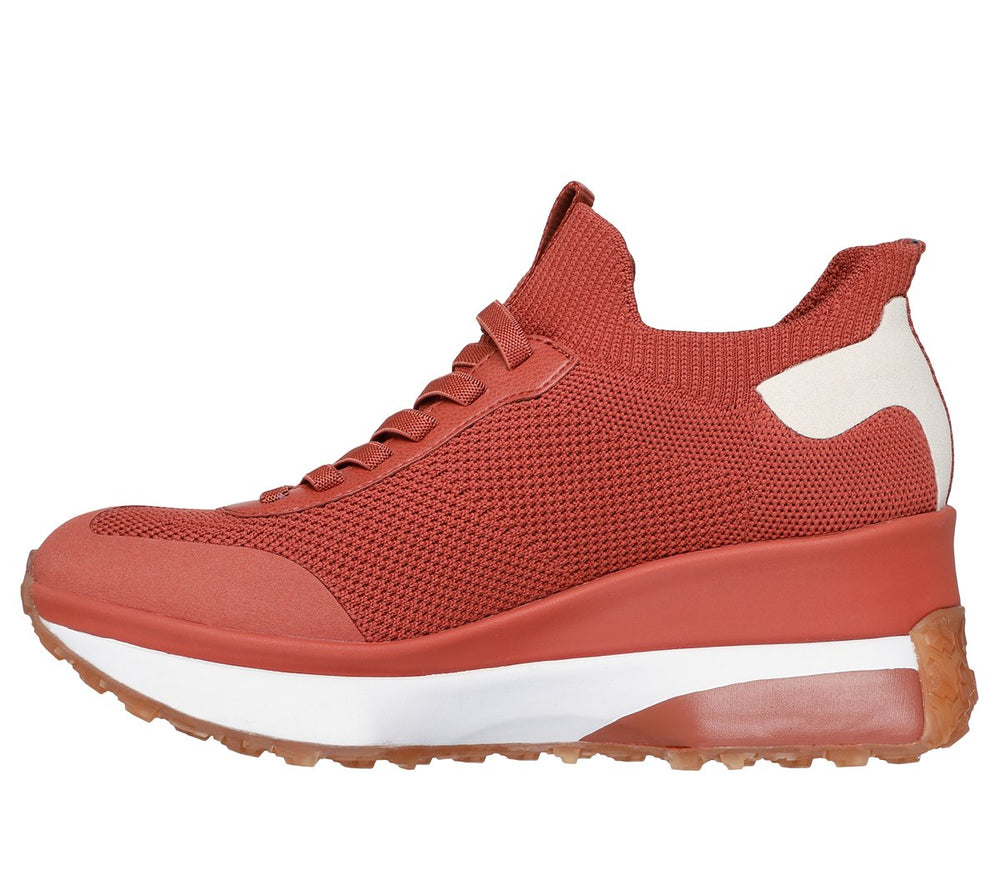 Mark Nason: Upper Cut Neo Wedge - Juni|Skechers