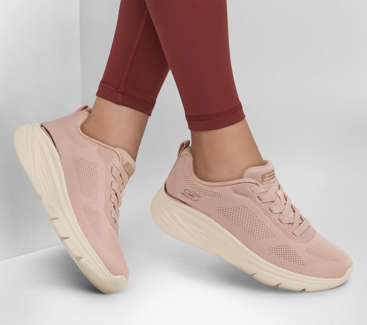 BOBS Sport Arch Fit Elev8|Skechers