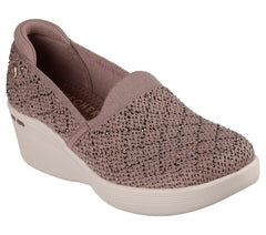 Martha Stewart: Pier-Lite - My Reflection|Skechers
