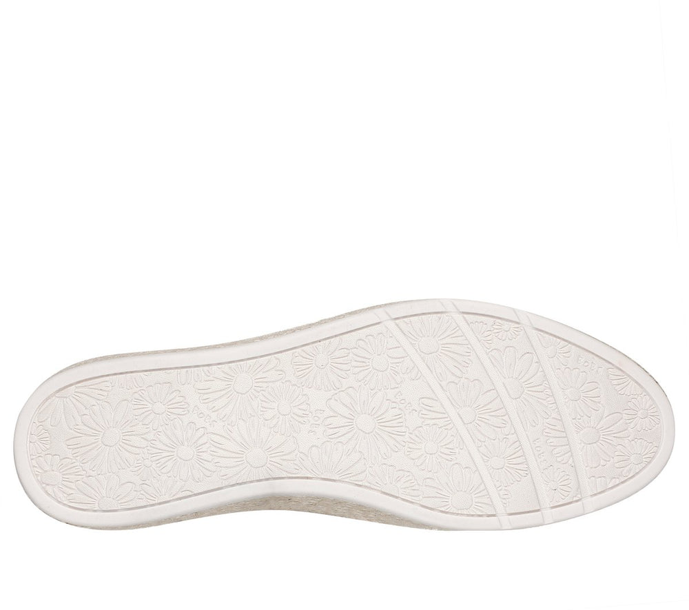Martha Stewart: BOBS Sesame - By The Bay|Skechers