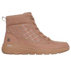 Martha Stewart: Glacial Ultra - Spotlight|Skechers