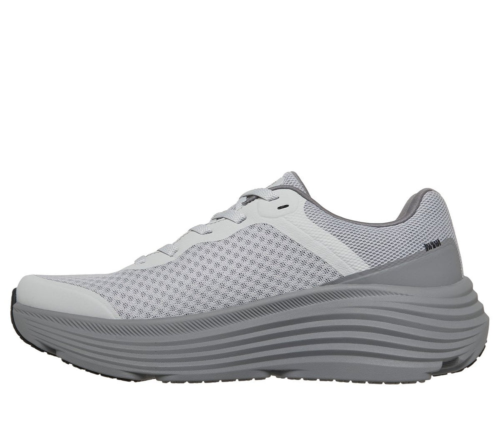 Max Cushioning Endeavour|Skechers