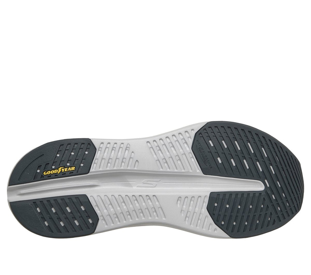 Max Cushioning Glide-Step - Tukker|Skechers
