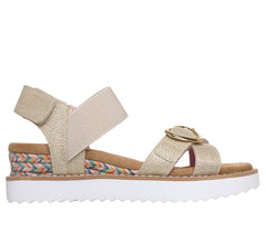 Miss Desert HI|Skechers