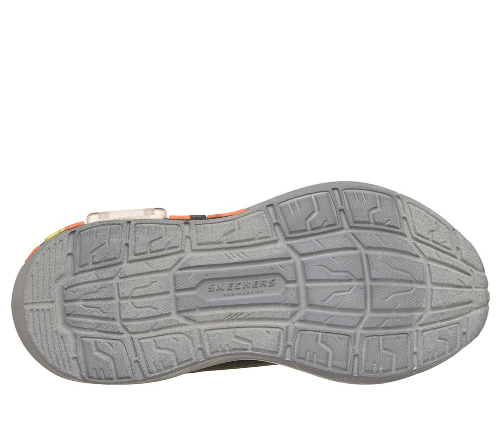 Garage|Skechers